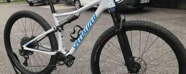 VTT performance de marque Specialized